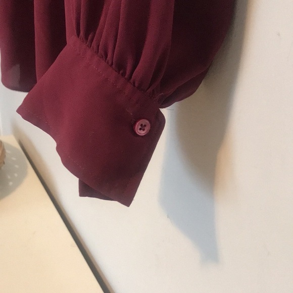 Aritzia Babaton Burgundy/ Maroon Pleated Button Up Blouse - Picture 6 of 11